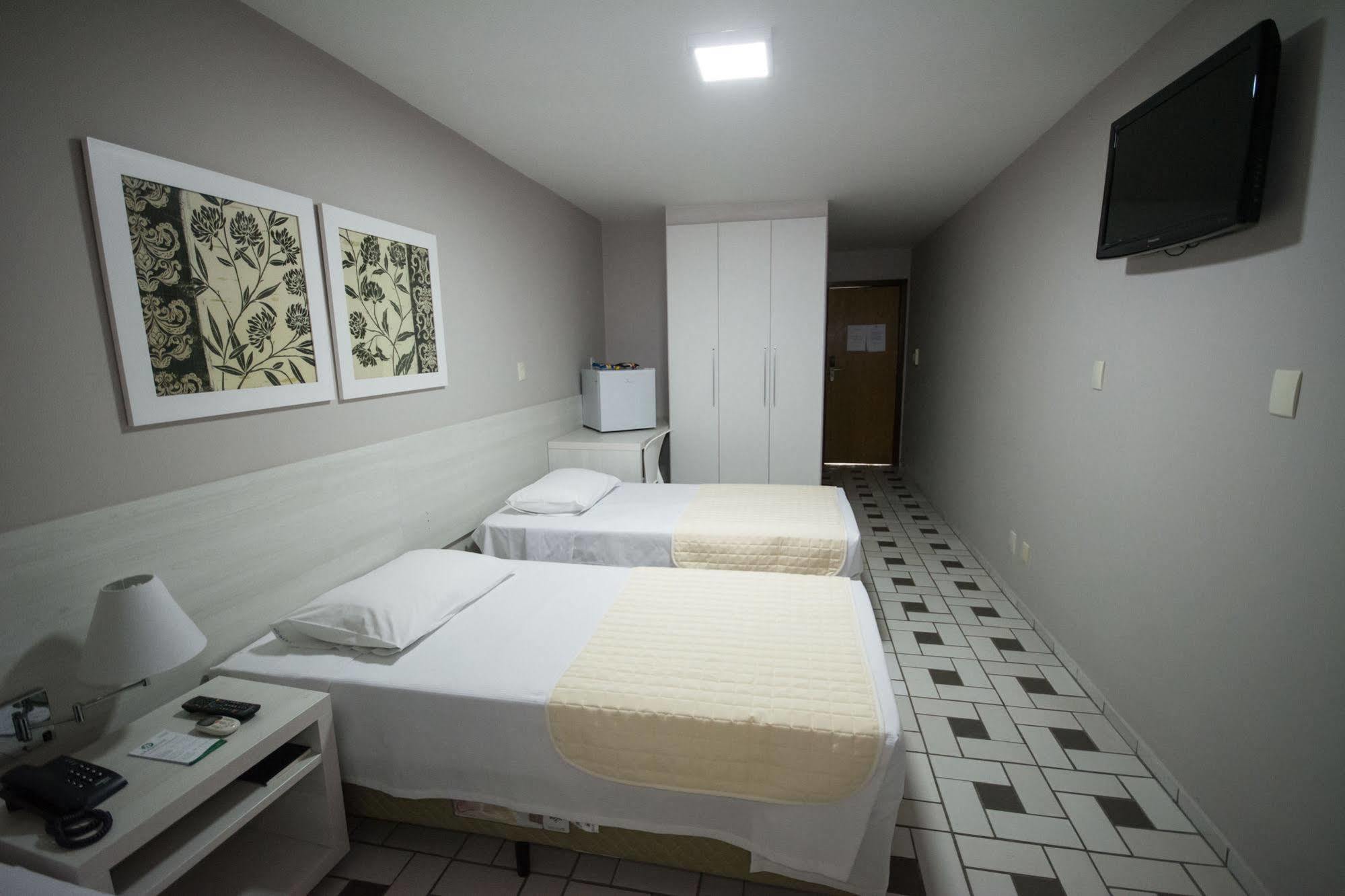 Hotel Sao Domingos 페이라 데 산타나 외부 사진
